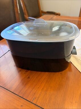 Vintage Tupperware Oval Microwave Steamer in Black & Grey
